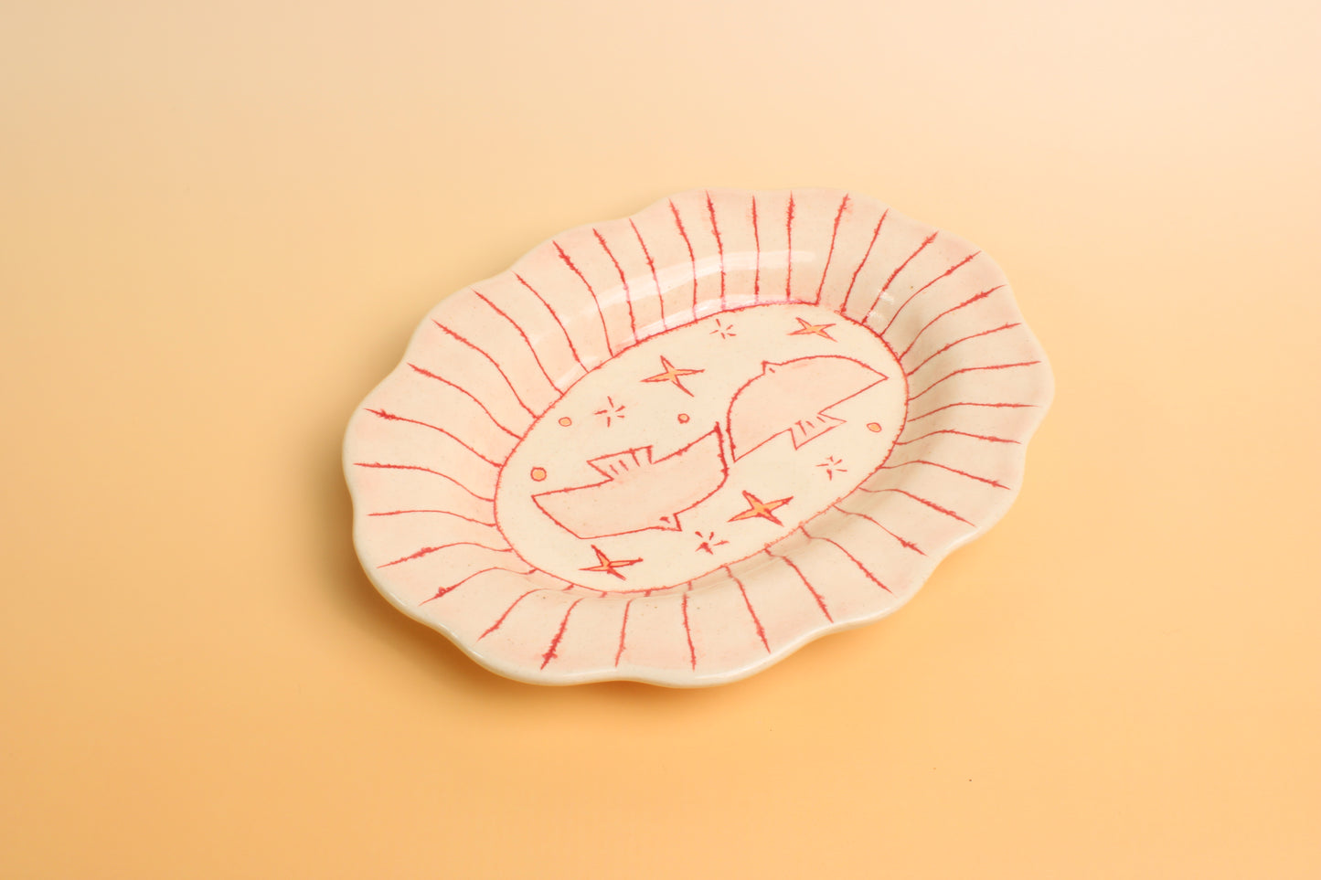 Red Line Birds Dish